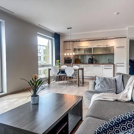 Appartamento Spacious 1-br, Central, Fully Equipped, Smart Tv Reval