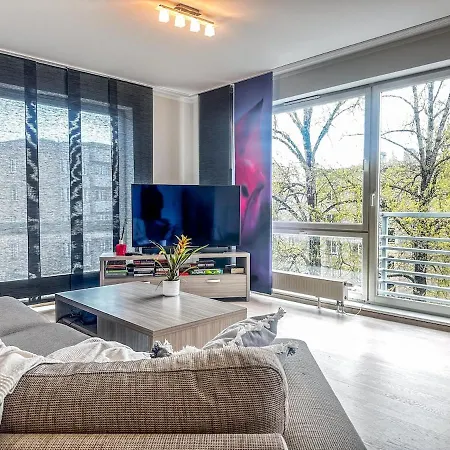 Spacious 1-br, Central, Fully Equipped, Smart Tv アパート *